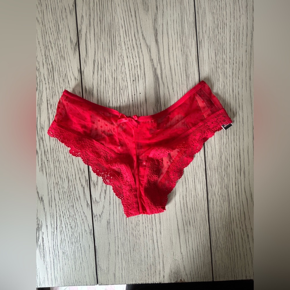 Victoria’s Scret , Underwear , red , burgundy, blush pink, XS/S